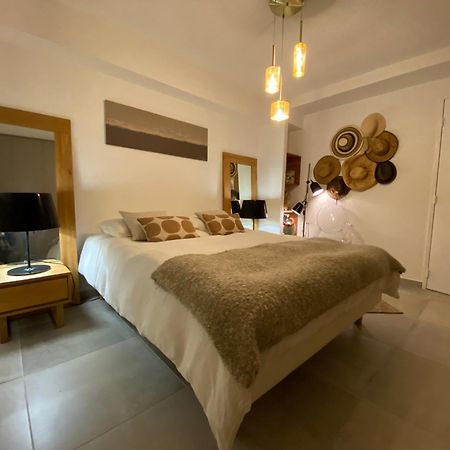 Appartement Le Jardin Caché à Sanary-sur-Mer Extérieur photo
